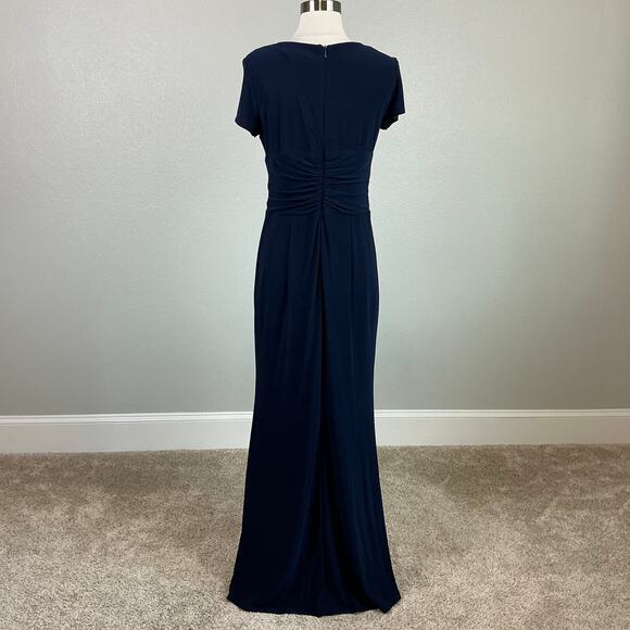 Beaded Short Sleeve Evening Gown Blue Size 6 R&M Richards V-Neck Formal Dress - Picture 6 of 14